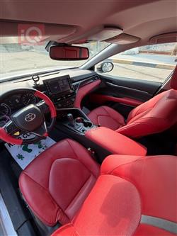 تۆیۆتا کامری